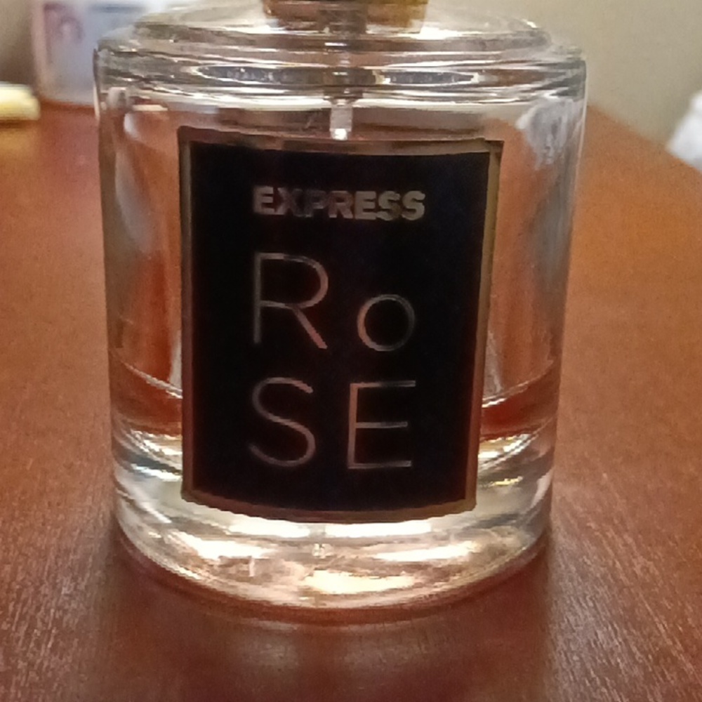 EXPRESS - Picture 4 of 6